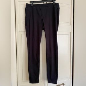 Hue Classic Black Denim Leggings Size Large